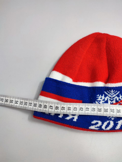 Шапка спортивная
