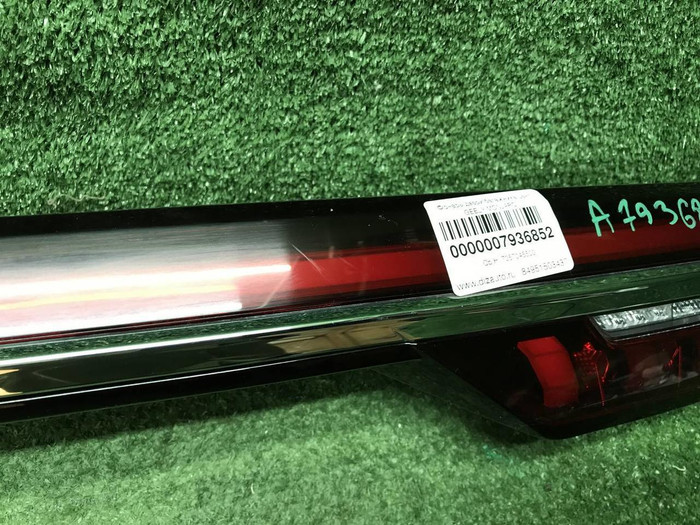 Фонарь крышки багажника Geely Monjaro (2021-н.в.)