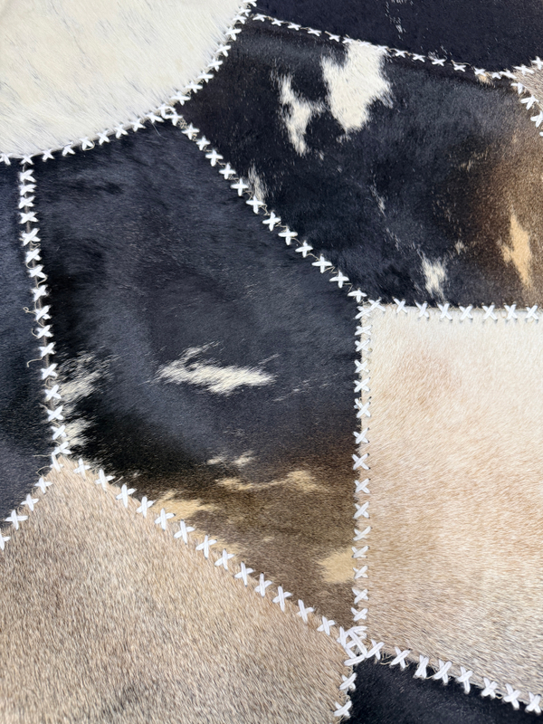 Ковер круглый натуральный на пол / Телячья шкура / 200 см