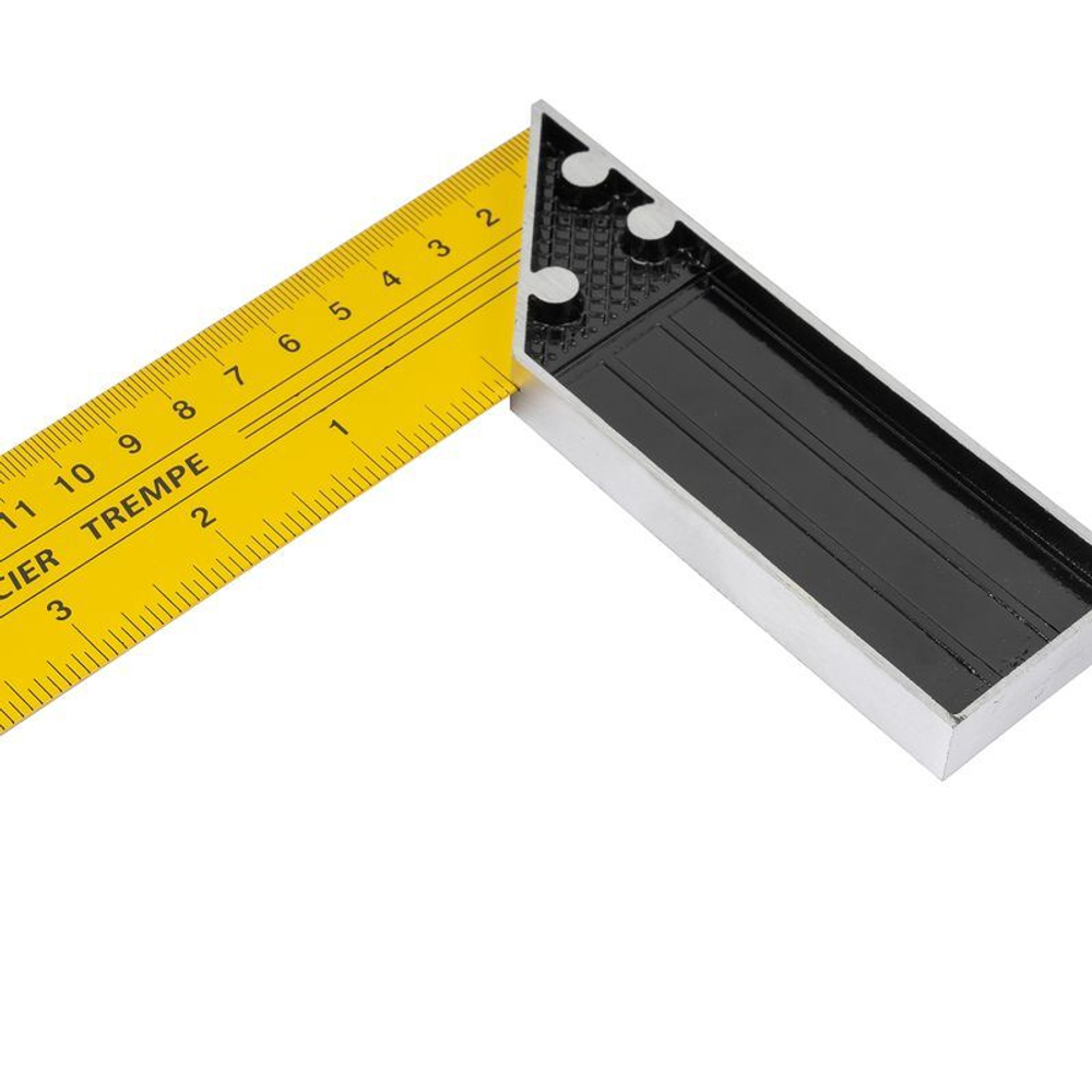 Угольник алюминиевый 300 мм Yoko