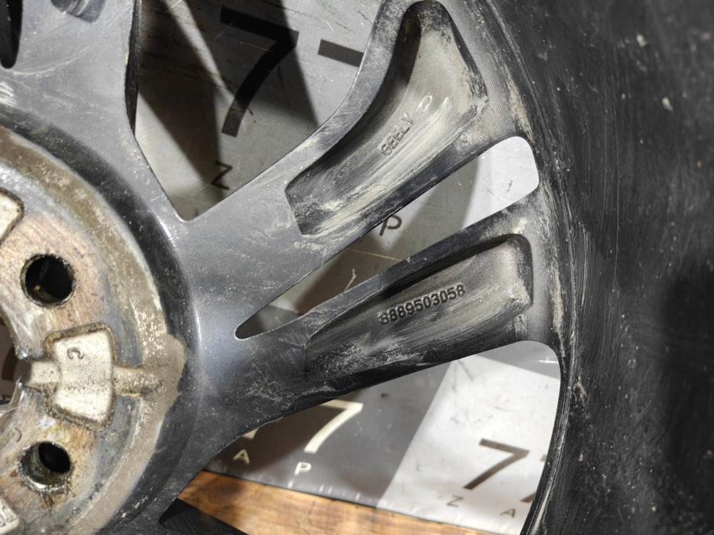 Диск колесный литой R20 Geely Monjaro 21-нв Б/У Оригинал 8889503058