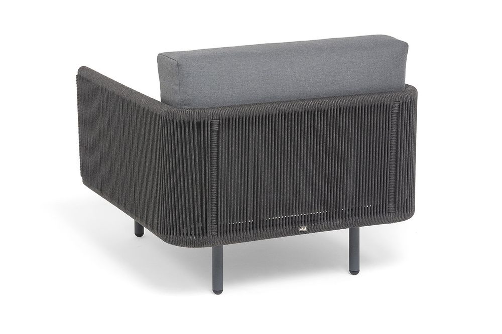 "Джелло" кресло плетеное из роупа, каркас алюминий темно-серый (RAL7024) муар, роуп темно-серый круглый, ткань темно-серая 027