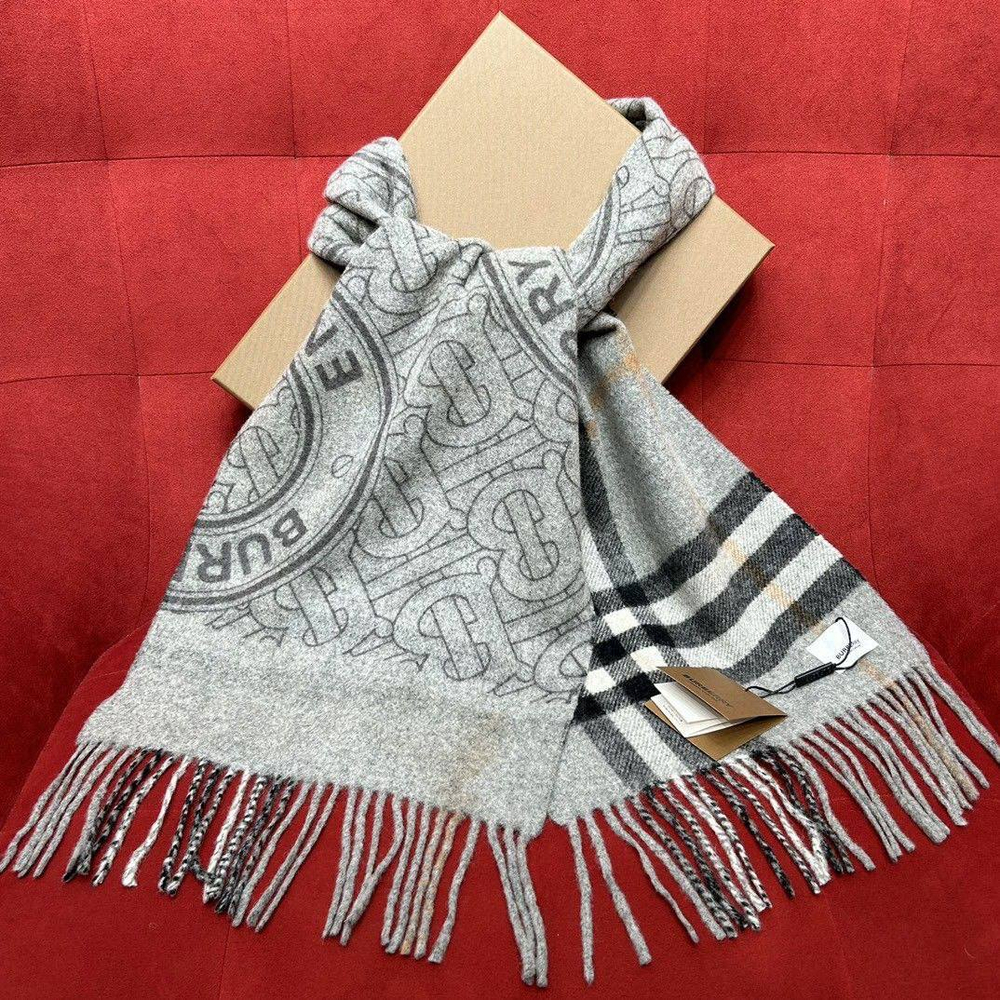 Шарф Burberry