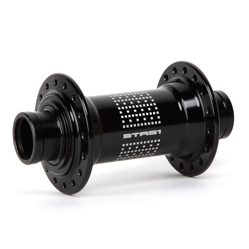 Втулка передняя Xenium STR-51 20mm 32H Black