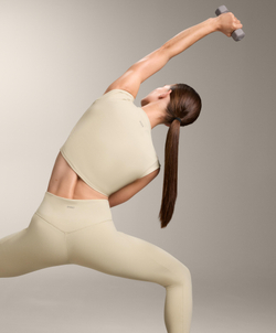 Oysho Топ Evermove без рукавов, светло-бежевый меланж