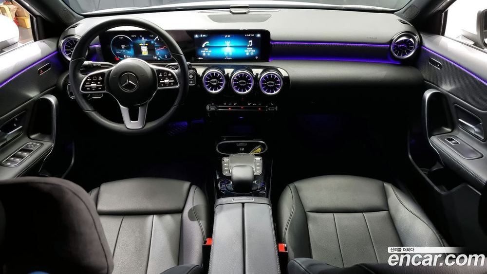 Mercedes-Benz A-Class W177 A220 Hatchback (09.2022)