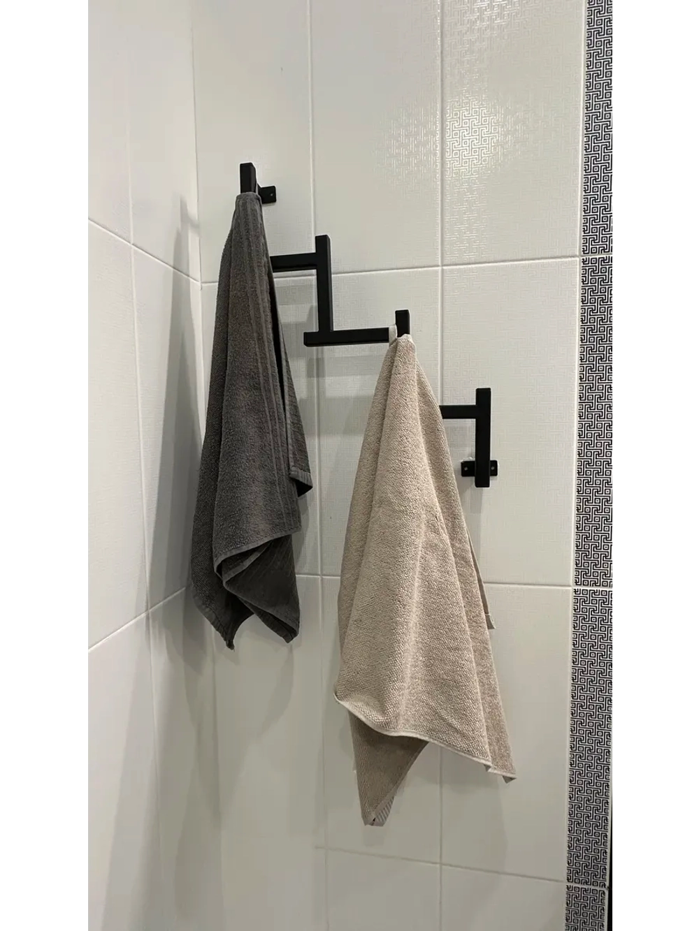 Вешалка настенная для прихожей Елка черная