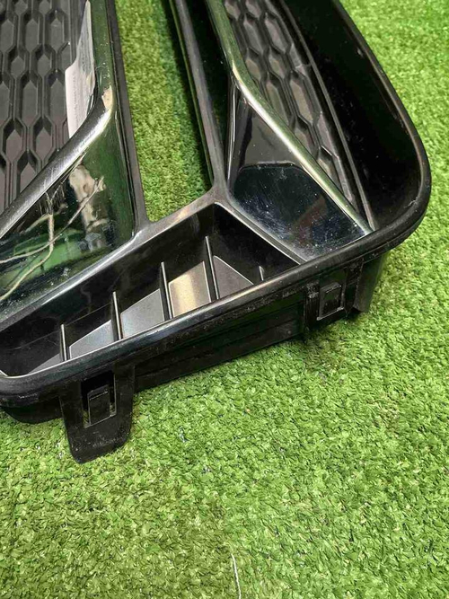 Накладка ПТФ левая Omoda S5 (2022-2025)