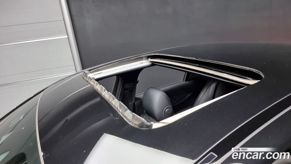 Mercedes-Benz E-Class W213 E350 4MATIC Avangarde (12.2022)