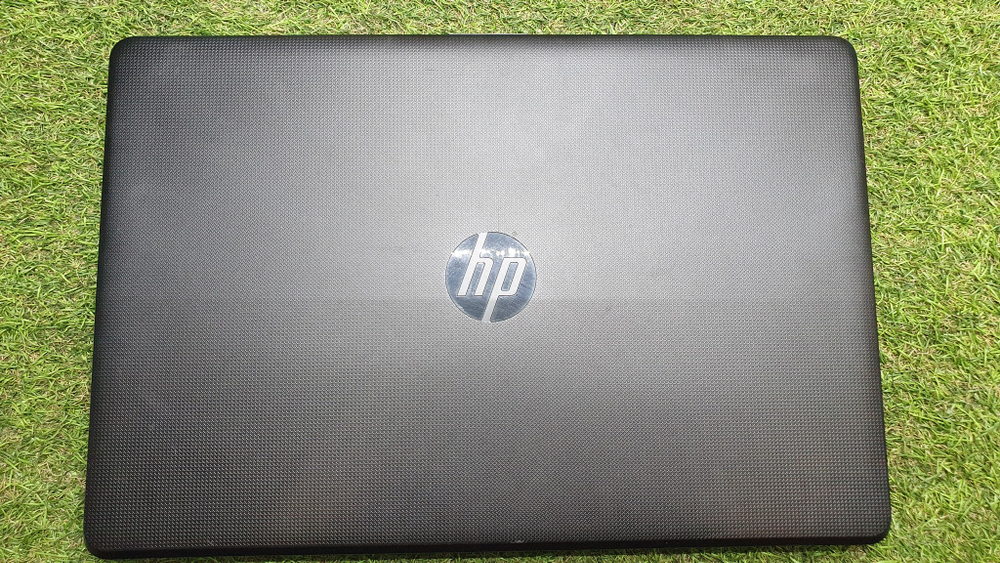 Ноутбук HP Celeron/4Gb/15-ra002ur [8ul25ea] /Windows 10