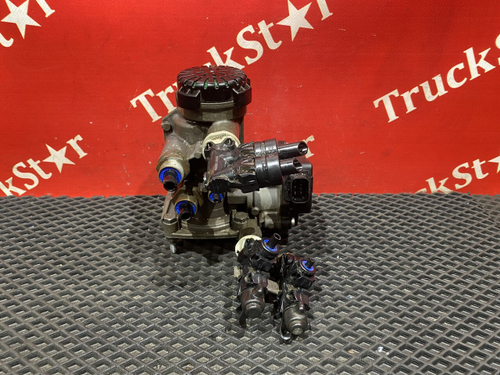 Кран управления тормозами прицепа 2021г