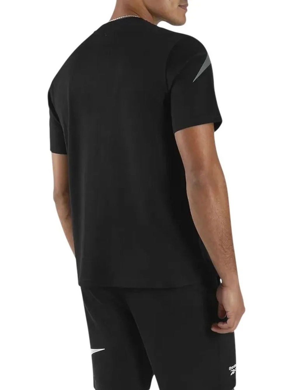 Футболка мужская REEBOK LOGO PLACEMENT T-SHIRT