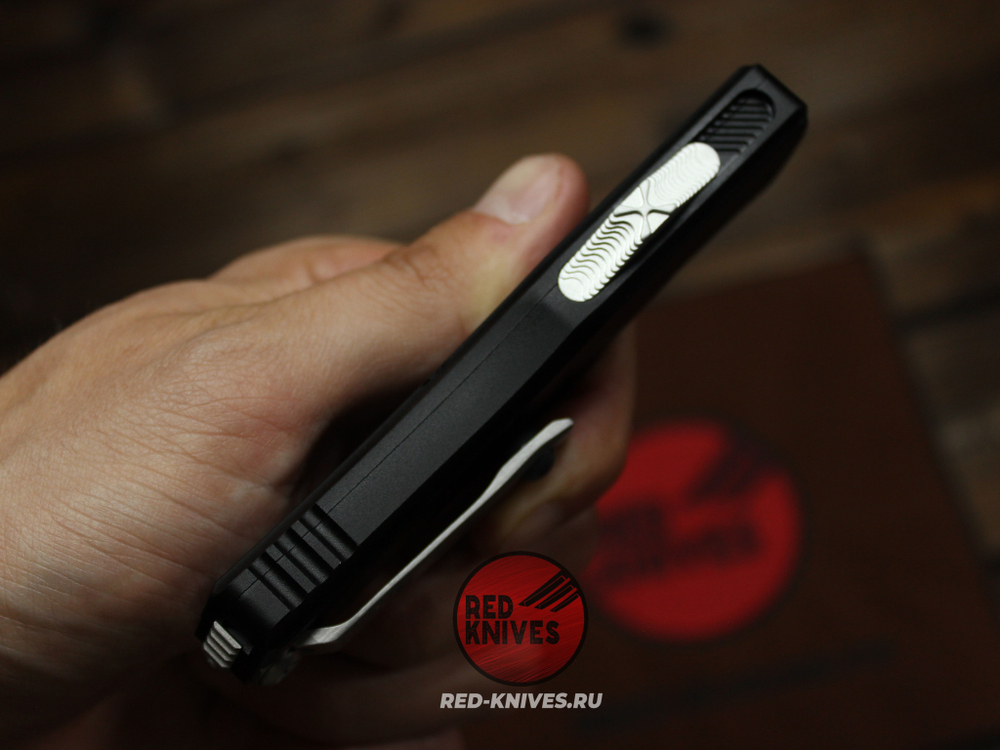 Нож Microtech HERA 2 S/E - темная рукоять, клинок стоунвош МТ21