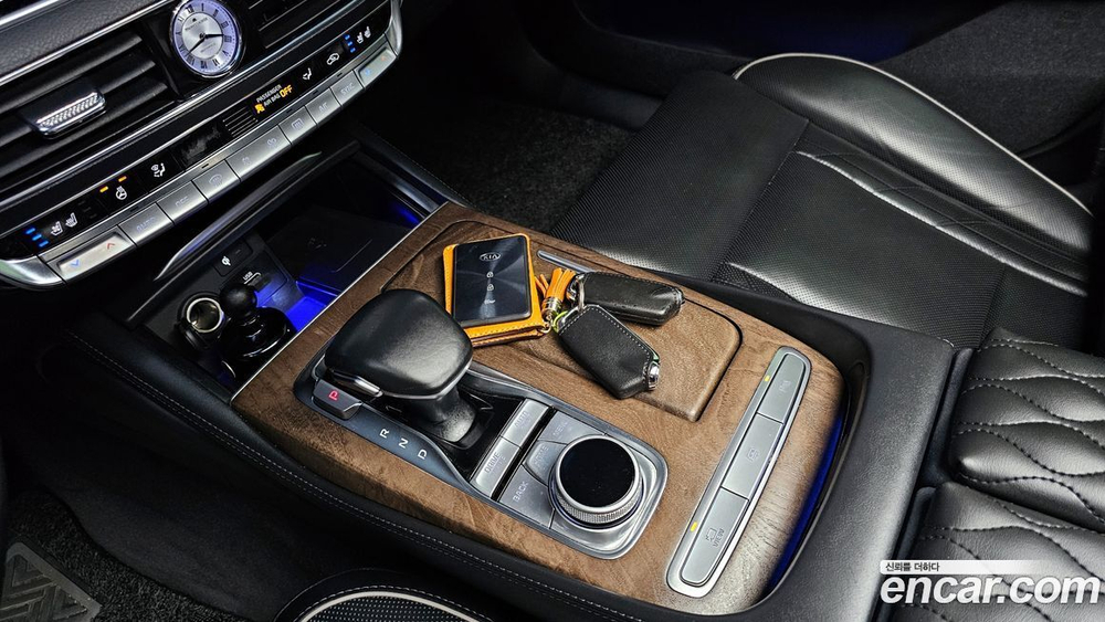 Kia The K9 (Quoris/K900) 3.8 GDI AWD (05.2020)