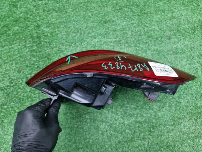 Фонарь левый внешний BMW X3 G01 (2017-2021)