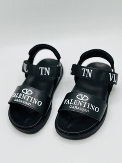 Детские босоножки Valentino