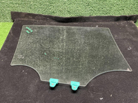 Стекло двери заднее левое GAC GS4 1 (2024-н.в.)