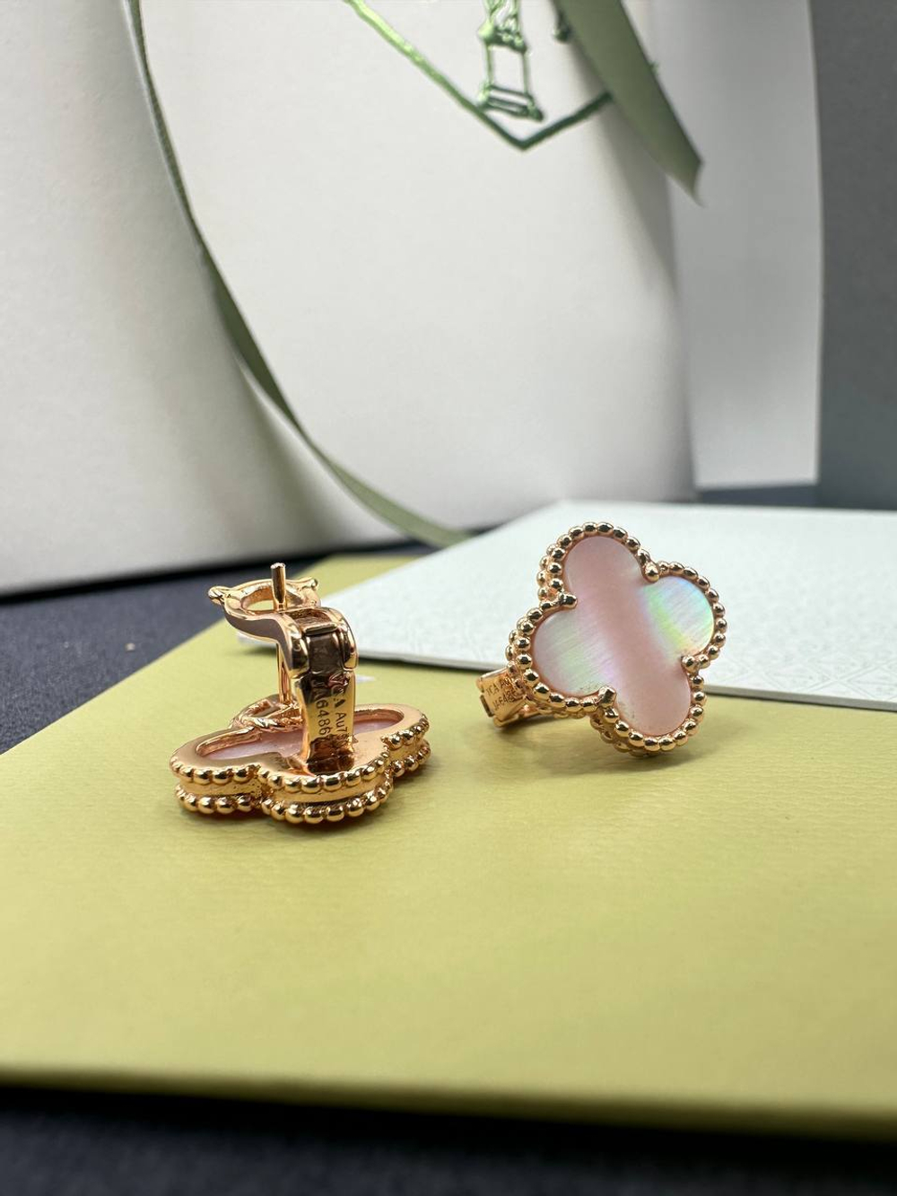 Серьги Van Cleef & Arpels