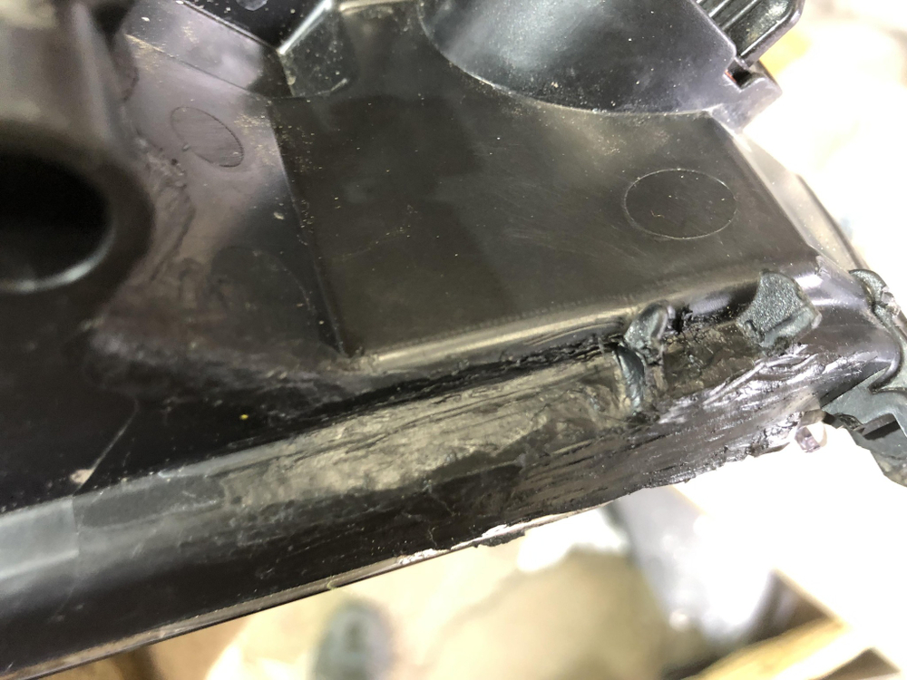 ПТФ передняя правая Kia K5 20-22 Б/У Оригинал 92202L2100