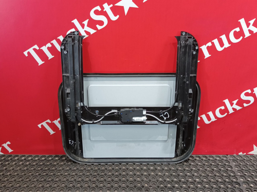 Люк в сборе 2023г