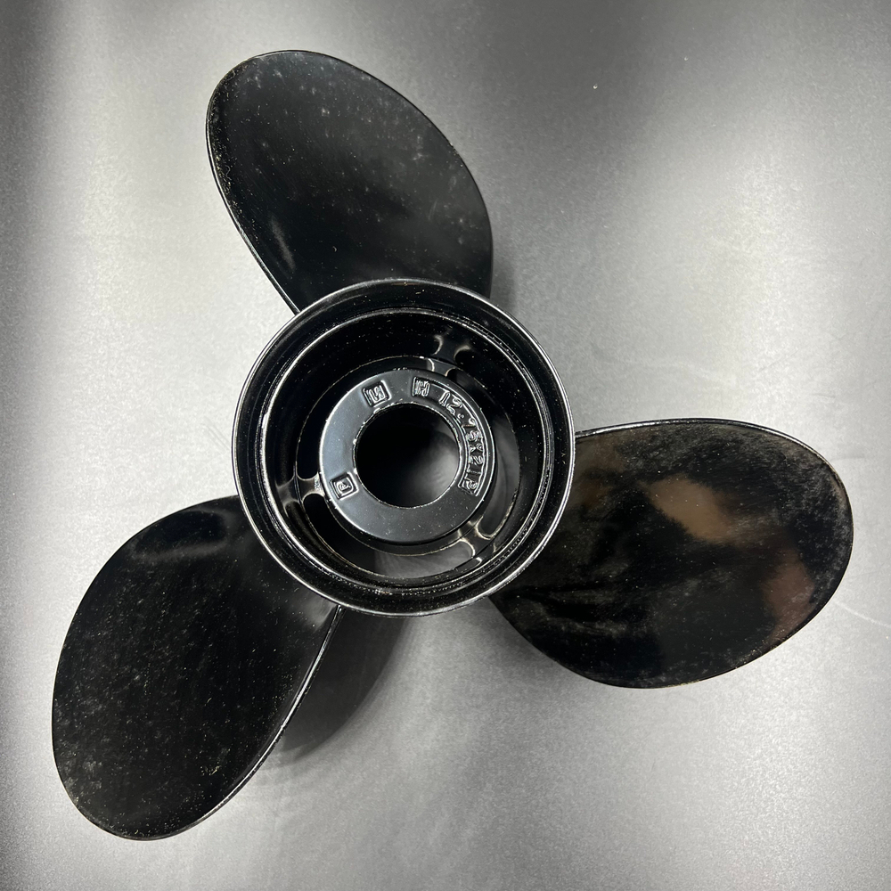 Гребной винт Mercury Black Max (12-3/4х21R)