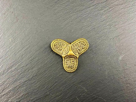 Фибула. Норвегия, 10 в. (трилистник)