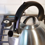 Чайник 2,7л нерж со свистком, матовый, ручка бакелитовая с силиконовым покрытием, индукция, "Daniks"