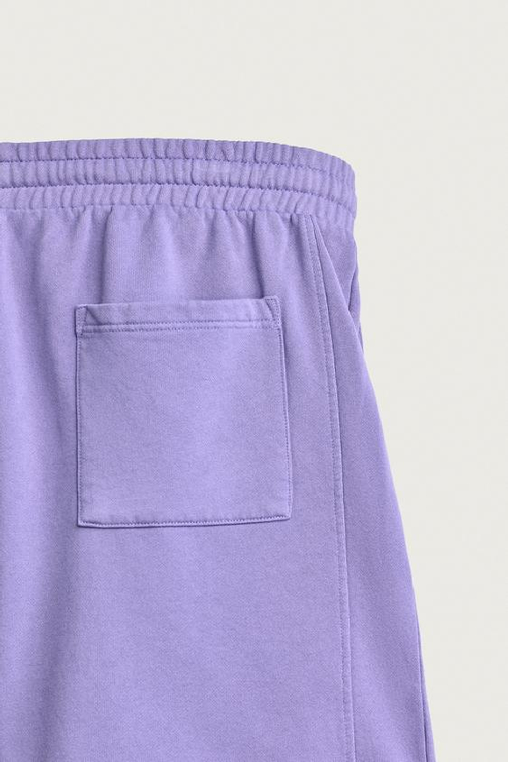 ZARA БАЗОВЫЕ ШОРТЫ-ДЖОГГЕРЫ С ЭФФЕКТОМ ПОТЕРТОСТИ, ЛИЛОВЫЙ