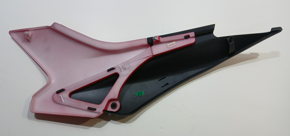 Пластик боковой правый Мотоцикл ATAKI Crosser 300