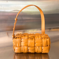 Bottega Veneta Small Brick Cassette 24 cm