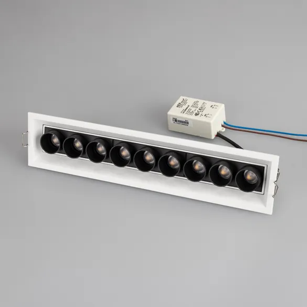 Светильник MS-ORIENT-BUILT-TURN-TC-S67x300-20W Warm3000 (BK-BK, 30 deg, 230V) (Arlight, IP20 Металл, 5 лет) 037210