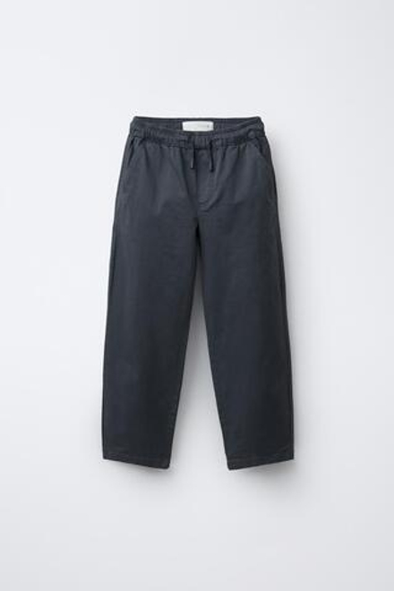 ZARA ПРЯМЫЕ БРЮКИ С НАШИВКОЙ, СИНИЙ