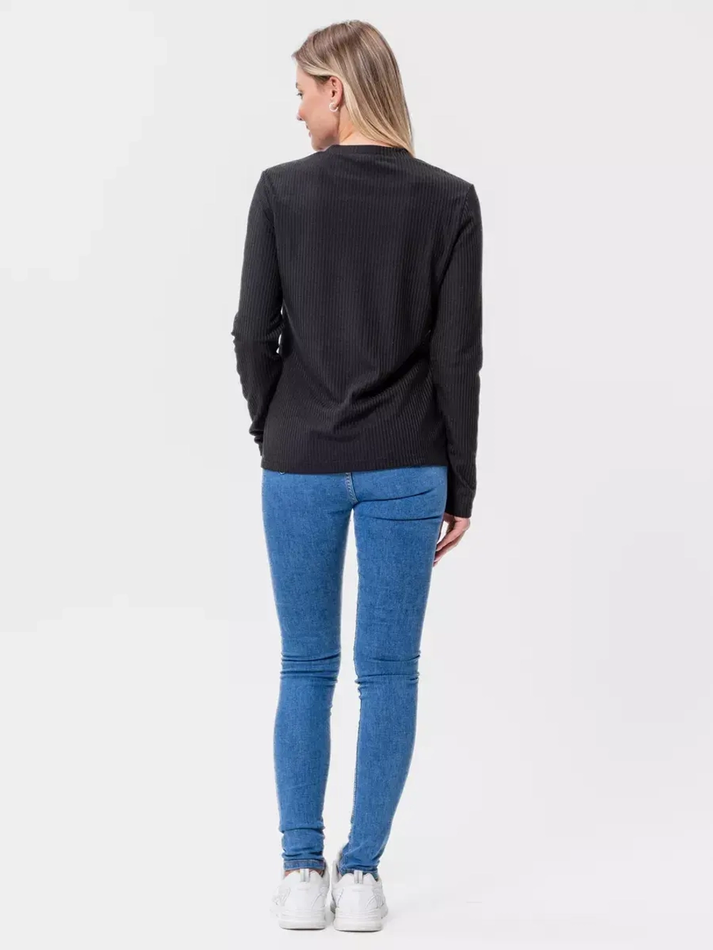 Лонгслив трикотажный базовый