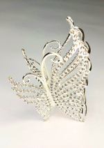 Заколка-краб большая "бабочка" инкрустированная  россыпью страз. 11,5см. Цвет серебро