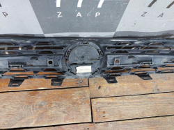 Решетка радиатора Opel Zafira Life 19-нв Б/У Оригинал 9833128677