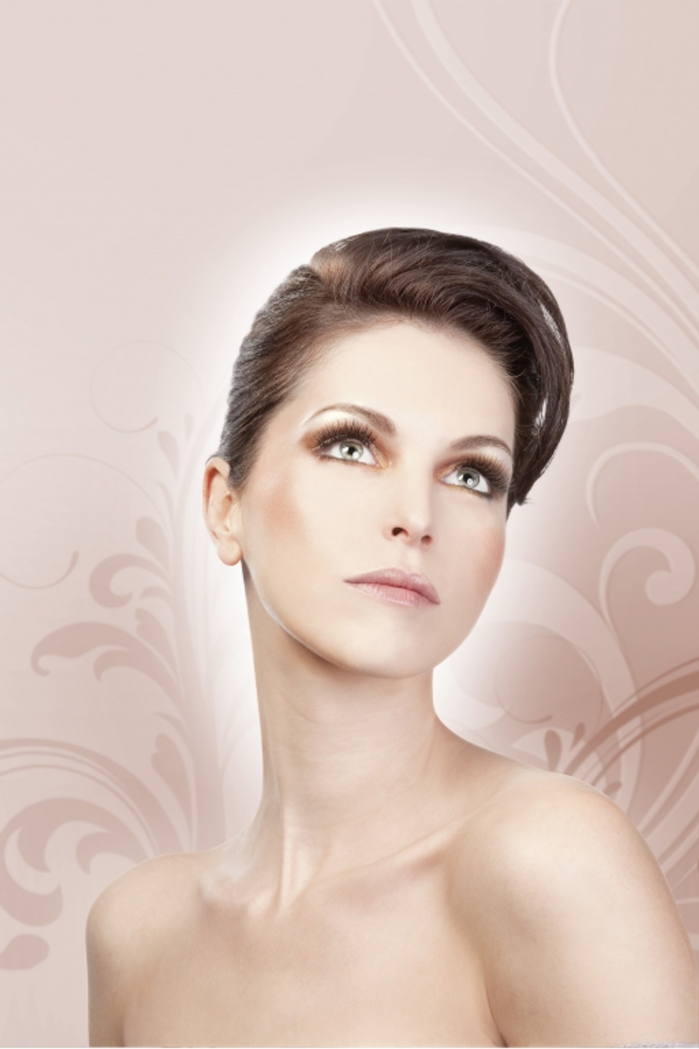 Черные накладные перекрещивающиеся ресницы Deluxe (Цвет: черный)