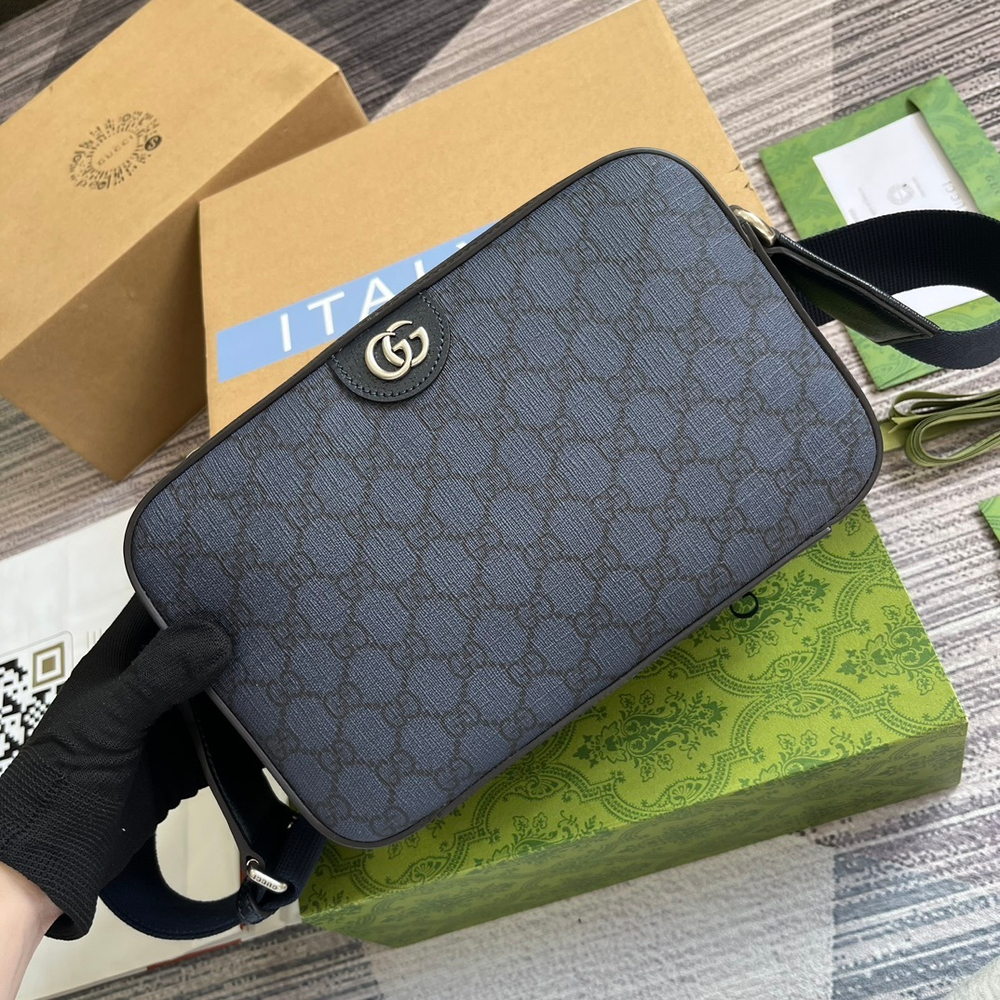 Gucci Ophidia GG Crossbody Bag 23 cm