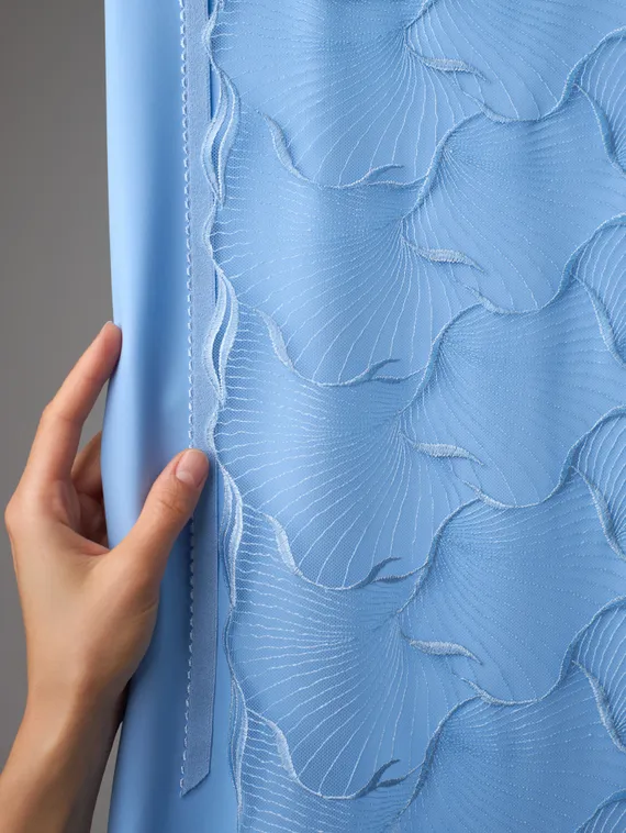 05-160 ОПТ Вышивка на неэл. сетке 24 см, голубой 3090