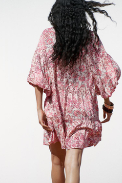 ZARA ПЛАТЬЕ ИЗ ТКАНИ С ПРИНТОМ С ОБЪЕМНЫМИ РУКАВАМИ, РАЗНОЦВЕТНЫЙ