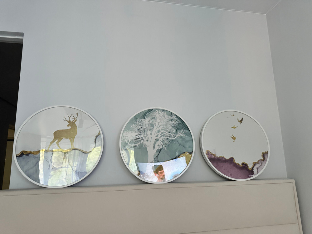 Круглая металлическая фоторамка 45 см, белая