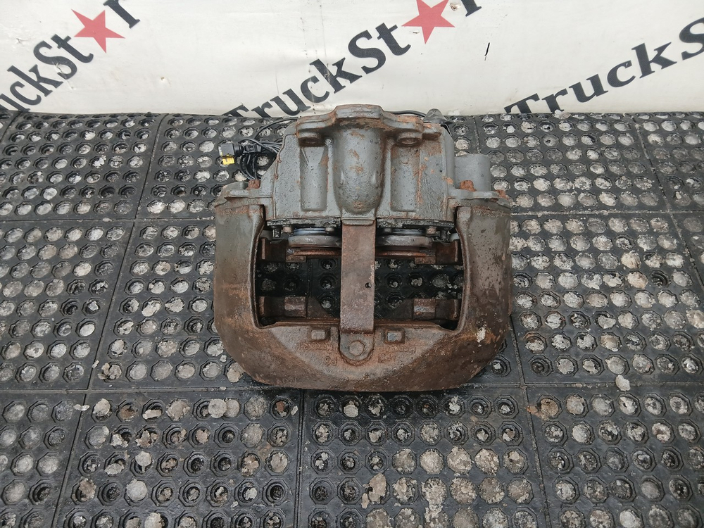 Суппорт задний правый