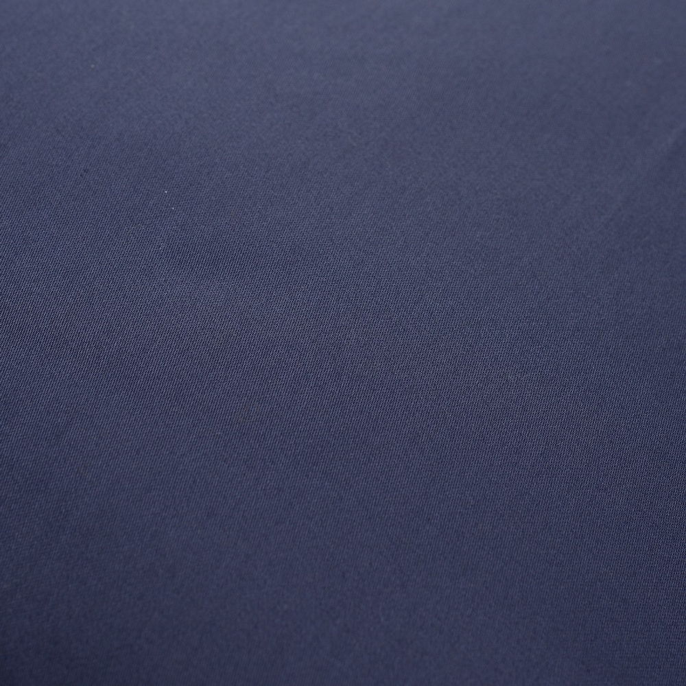 Простыня на резинке из сатина темно-синего цвета из коллекции essential, 200х200х30 см