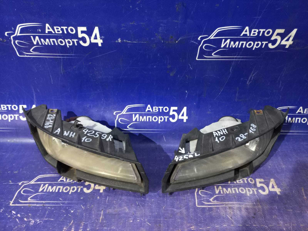 Туманка правая TOYOTA ALPHARD 2005-2008