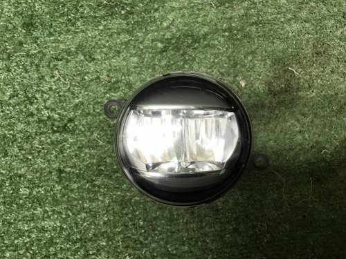 ПТФ левая Toyota Camry XV50 XV70 (2017-2021) LED