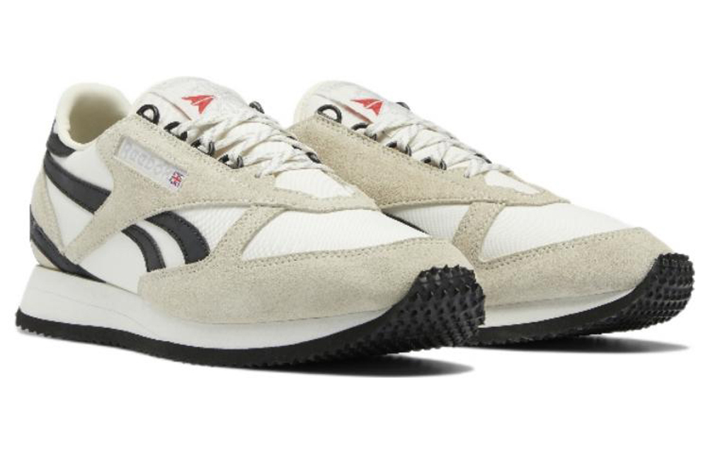 Кроссовки Reebok Victory