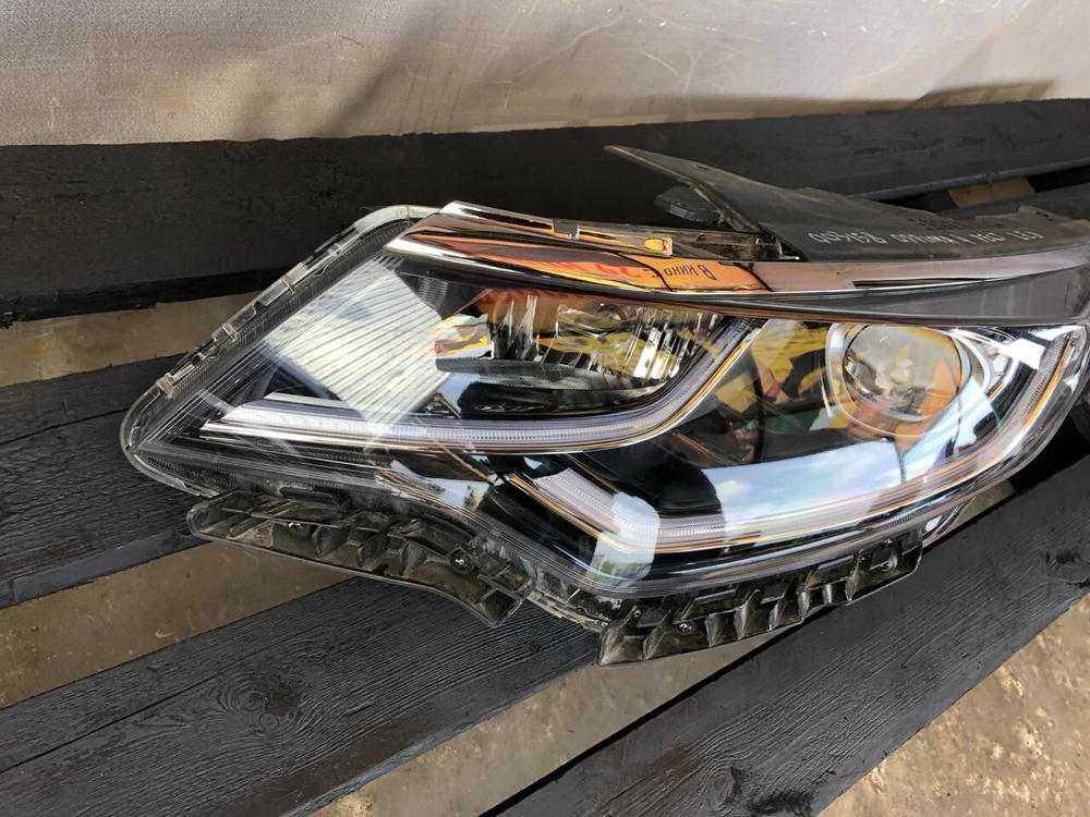 Фара левая Kia Optima 4 (JF) 18-20 Б/У Оригинал 92101D4520