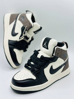 Детские кроссовки Nike Air Jordan