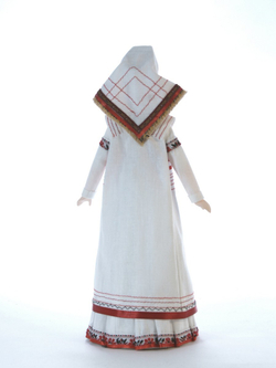 Кукла фарфоровая коллекционная Удмуртка