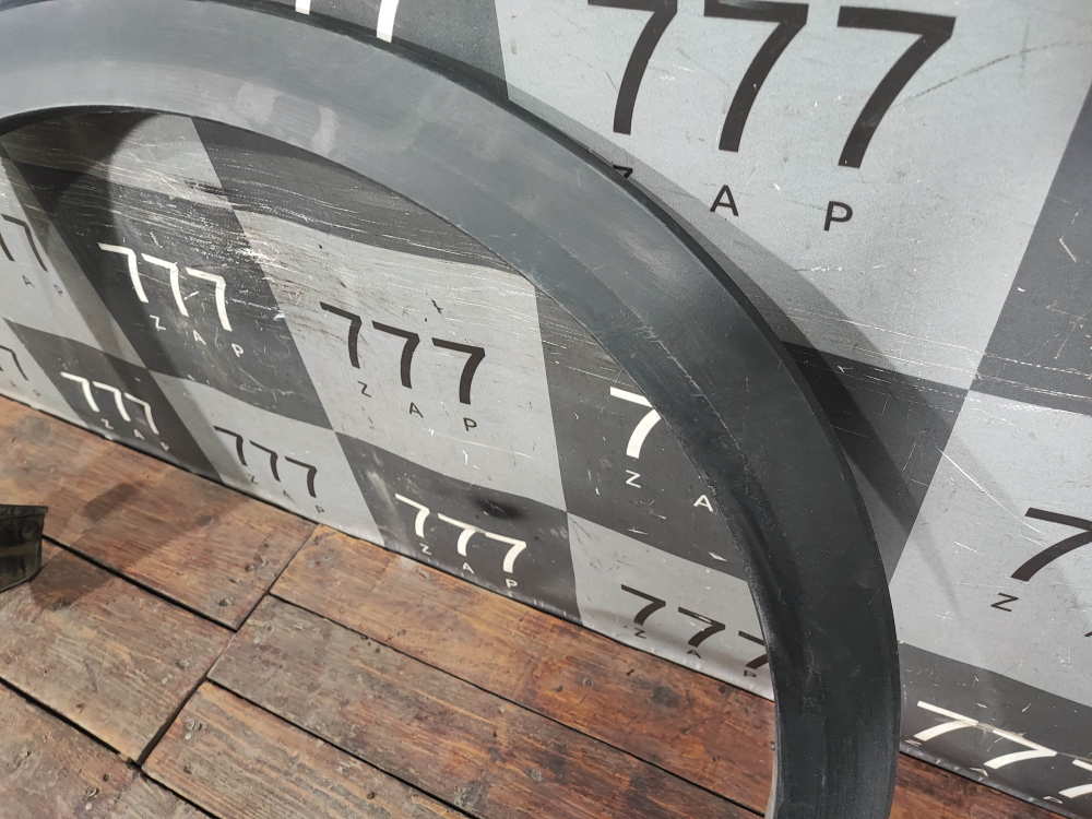 Накладка крыла заднего левого Mazda CX-5 2 (KF) 17-нв Б/У Оригинал KB7W51W60E