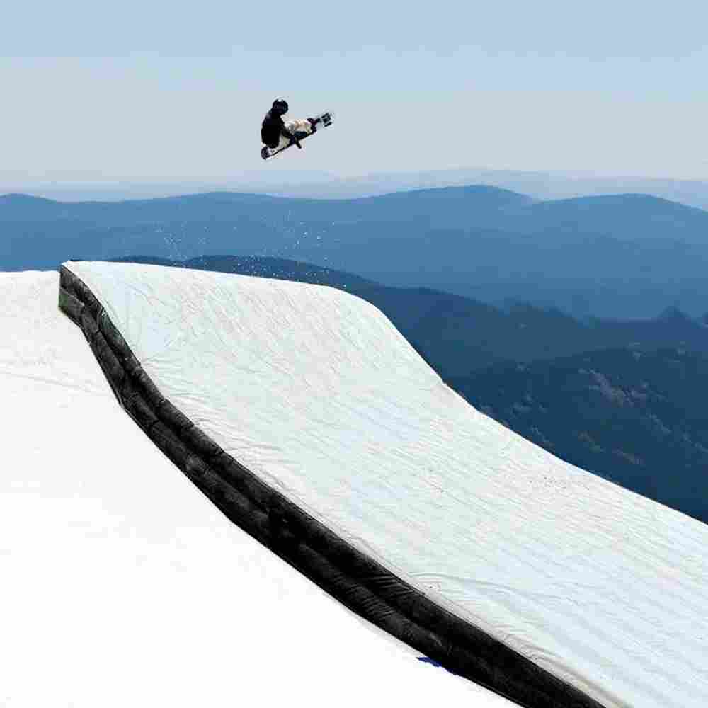 Надувная подушка-склон «SnowSlope» для слоупстайла и фристайла, 16×11×2,5 м